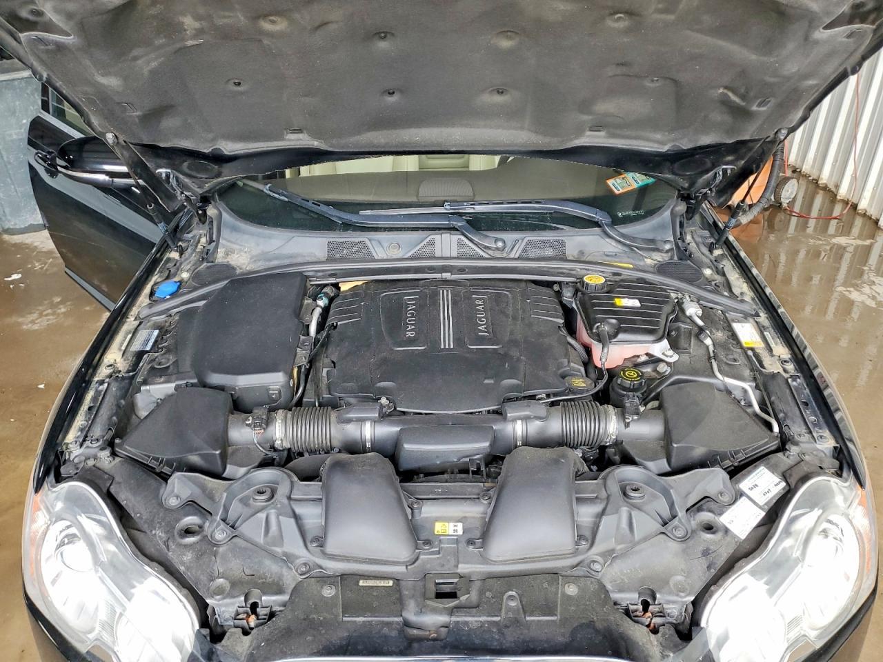 2011 JAGUAR XF
