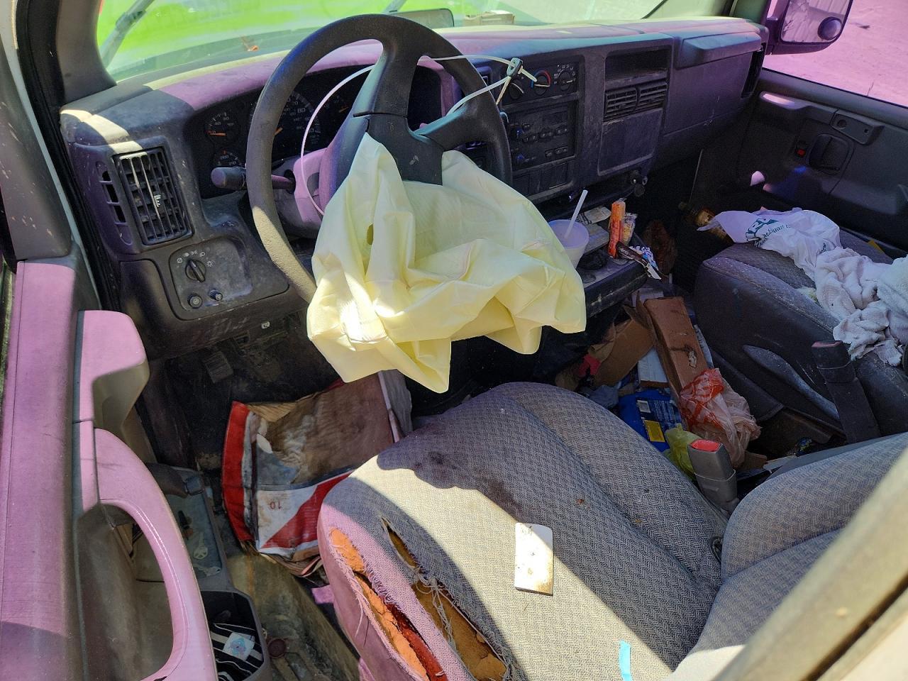 2006 CHEVROLET EXPRESS 2500