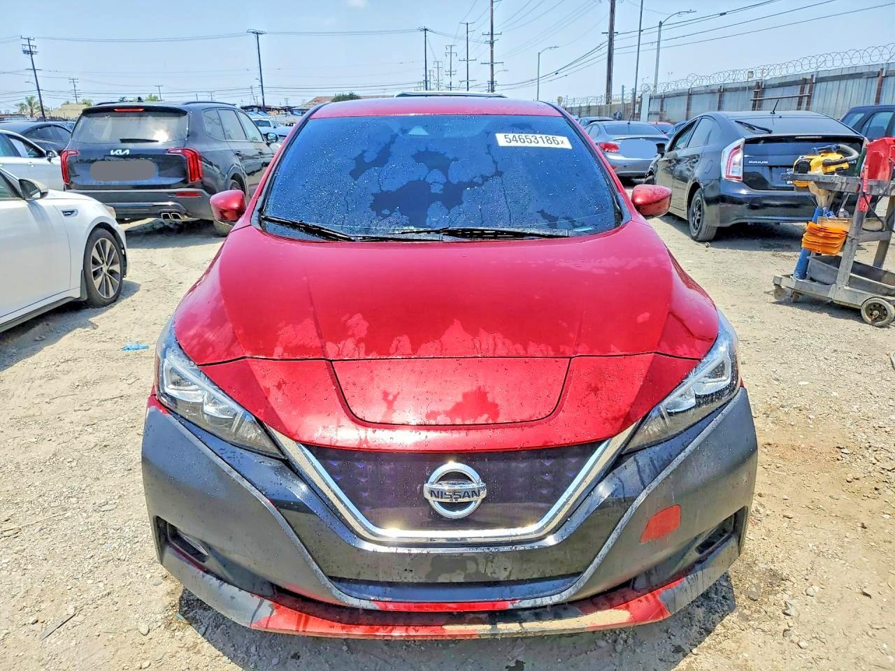 2018 NISSAN LEAF