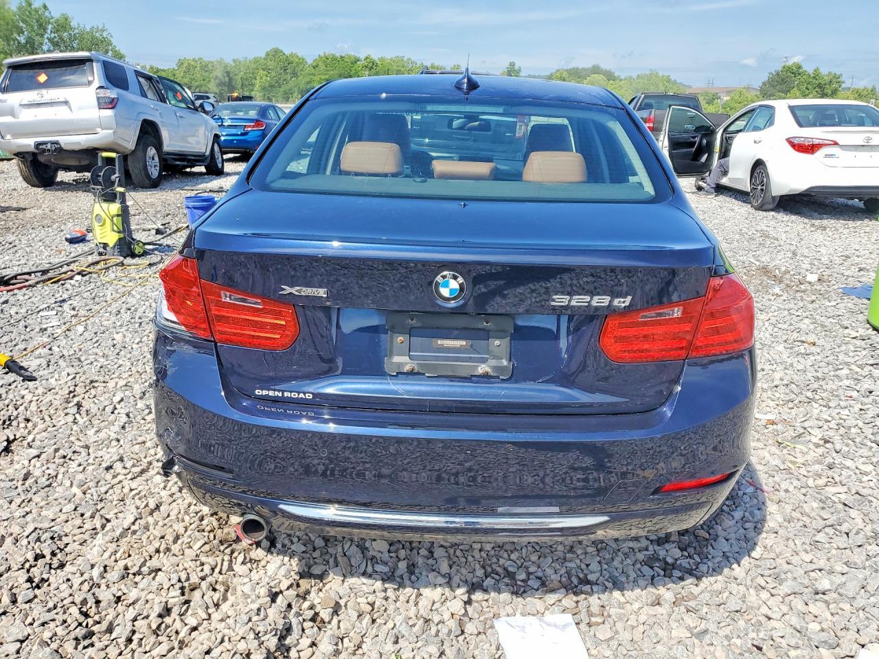2014 BMW 3 SERIES