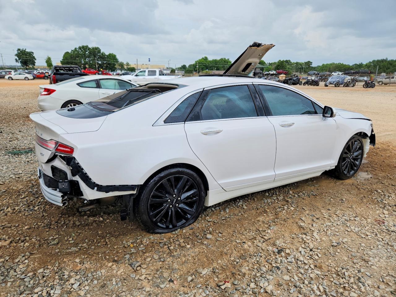 2020 LINCOLN MKZ