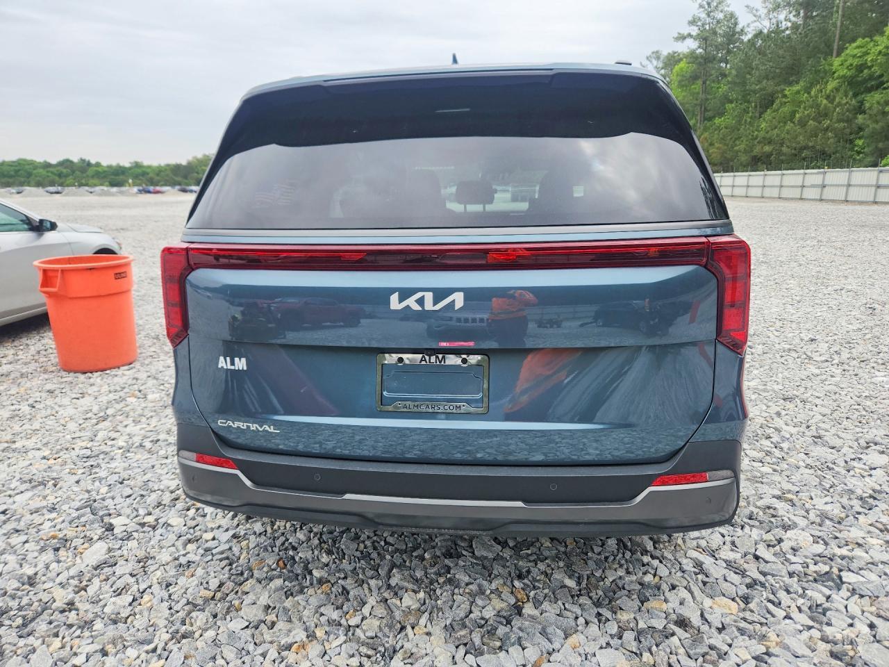 2025 KIA Carnival
