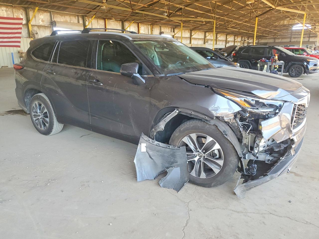 2022 TOYOTA HIGHLANDER