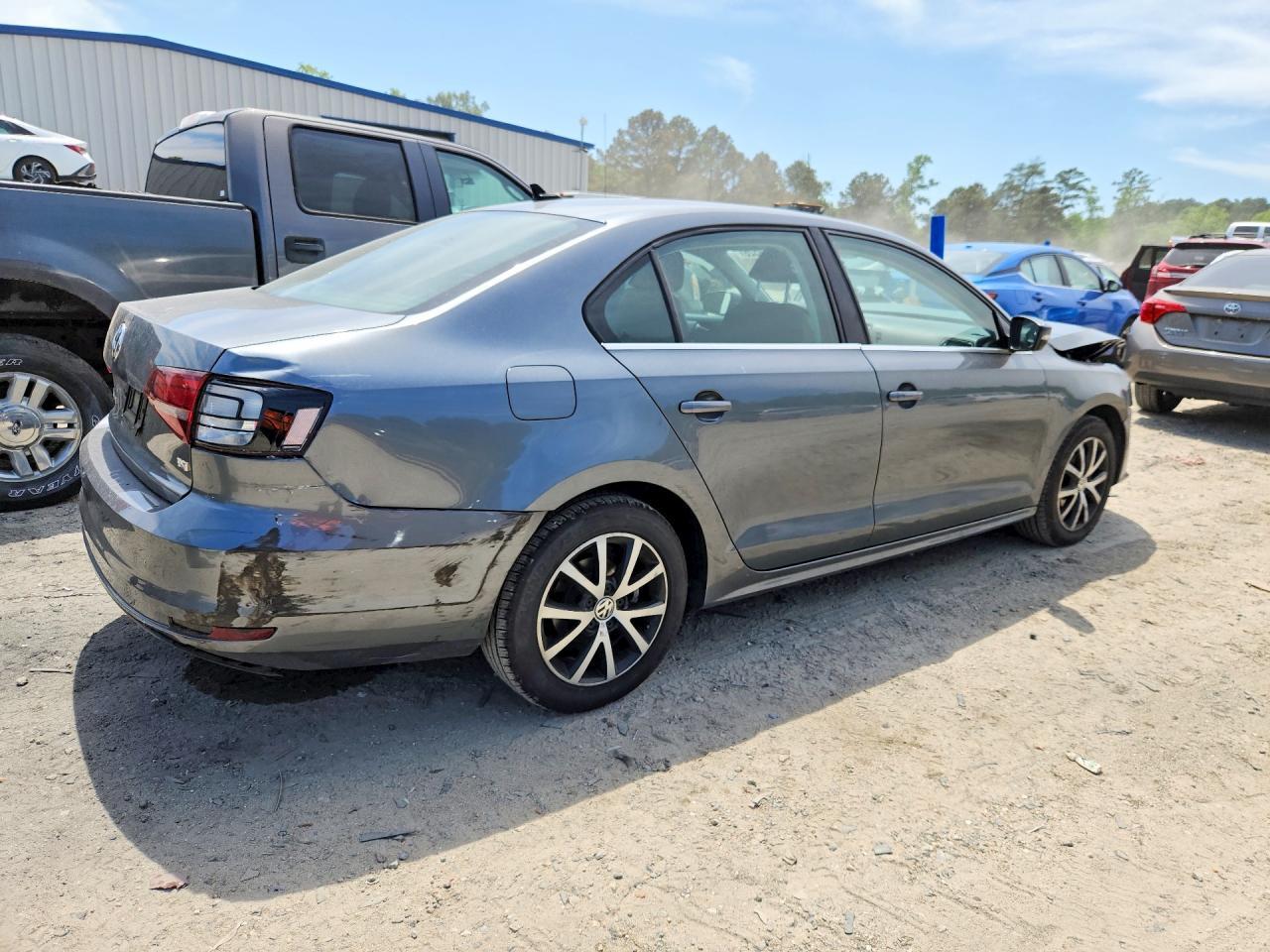 2017 VOLKSWAGEN JETTA
