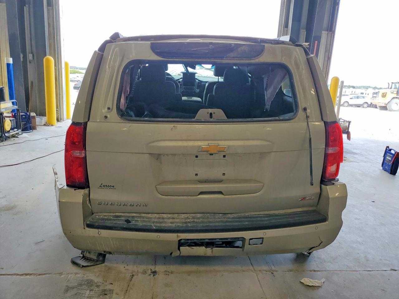 2015 CHEVROLET Suburban