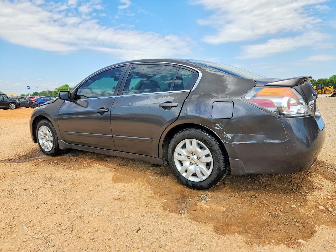 2011 NISSAN ALTIMA