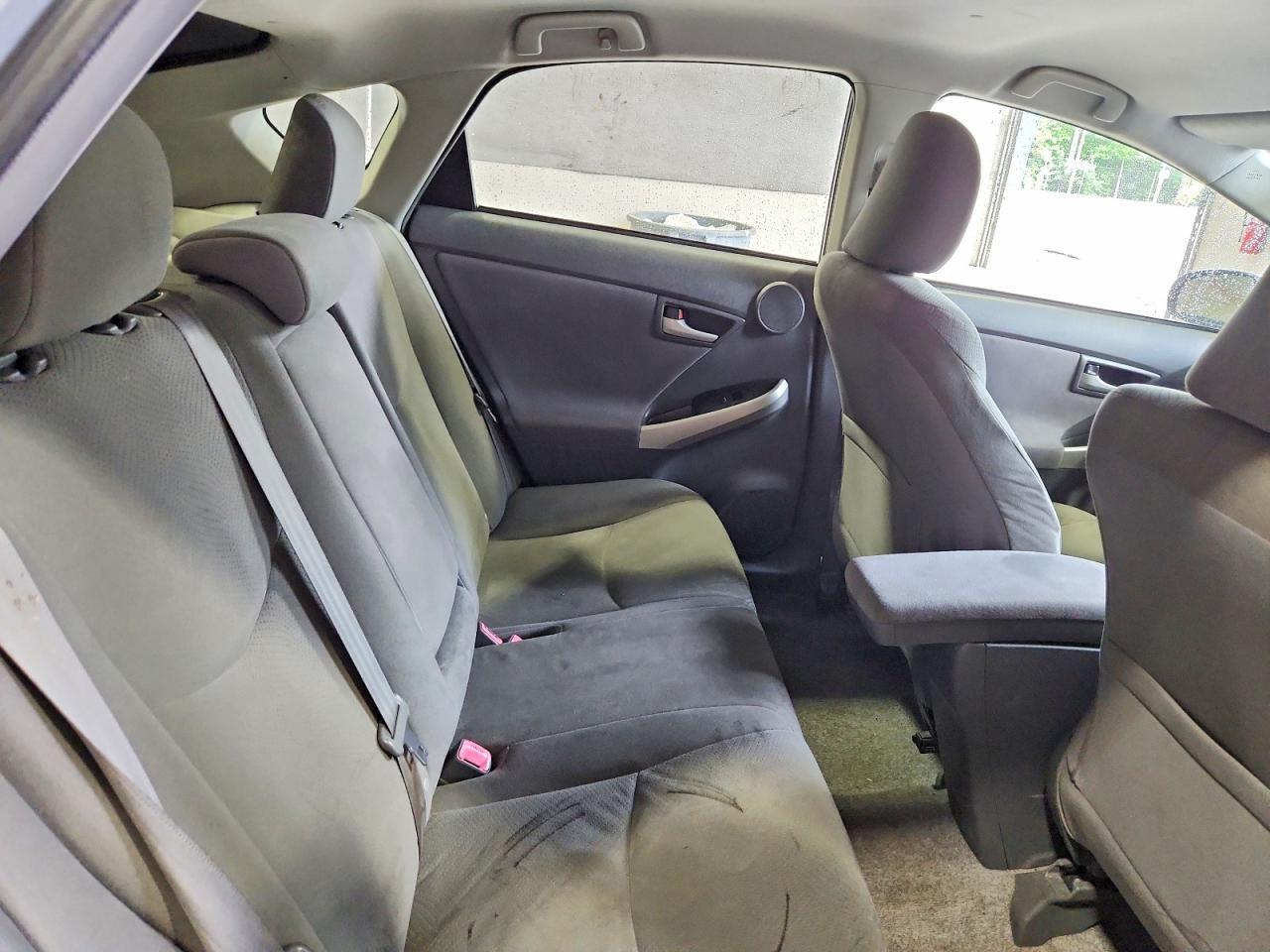 2011 TOYOTA PRIUS
