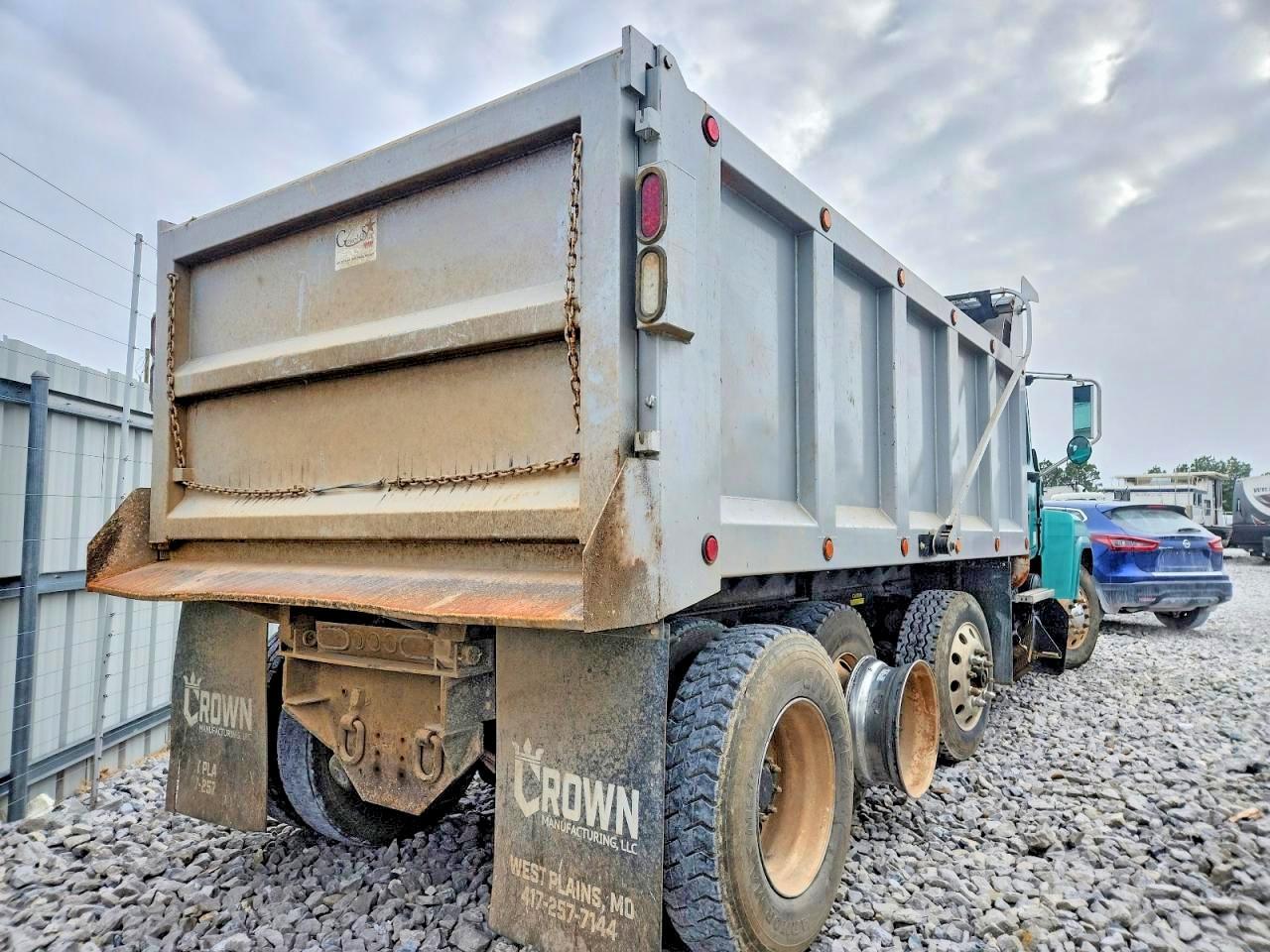 2010 MACK 600 Rd600