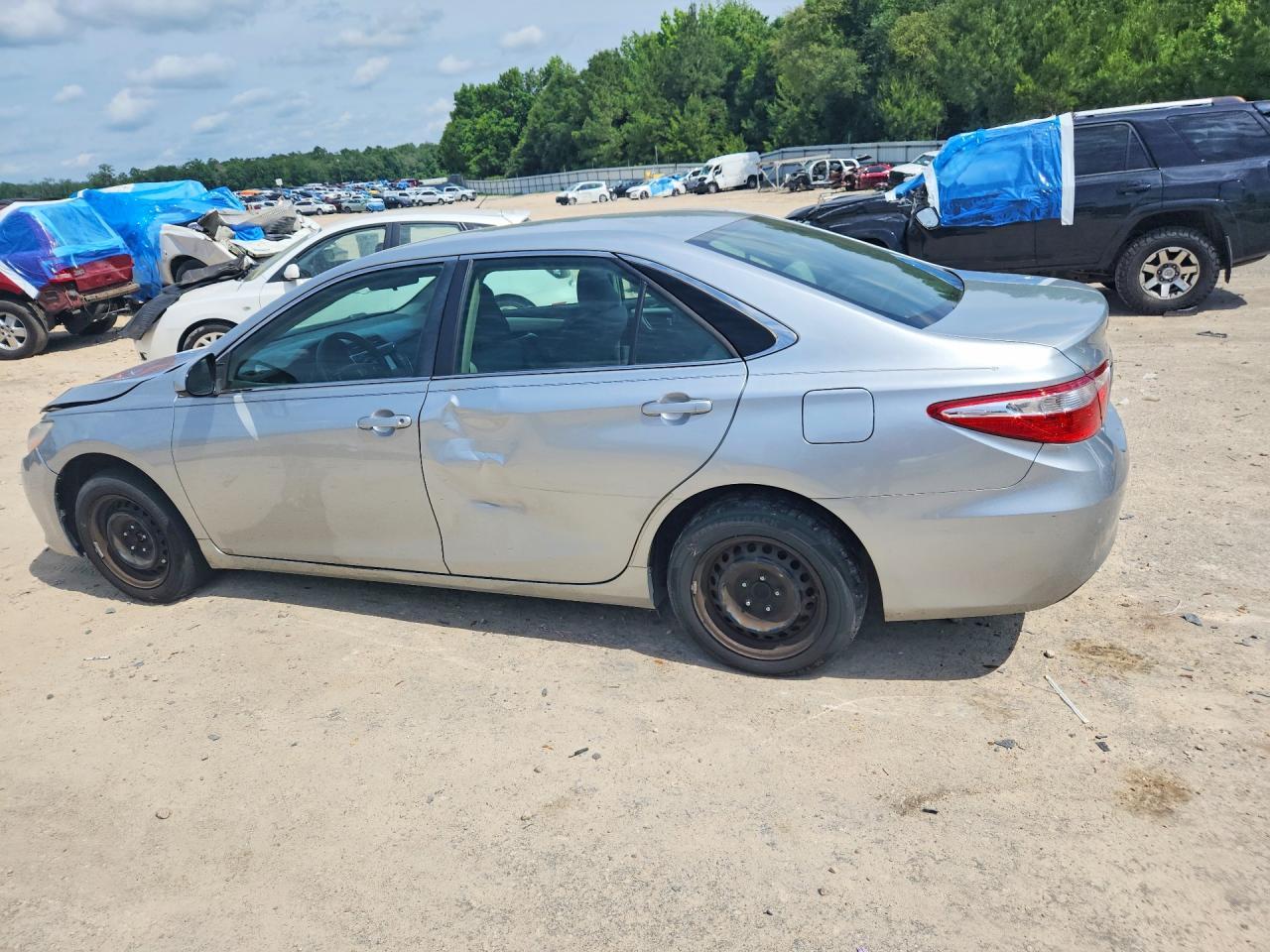 2017 TOYOTA CAMRY