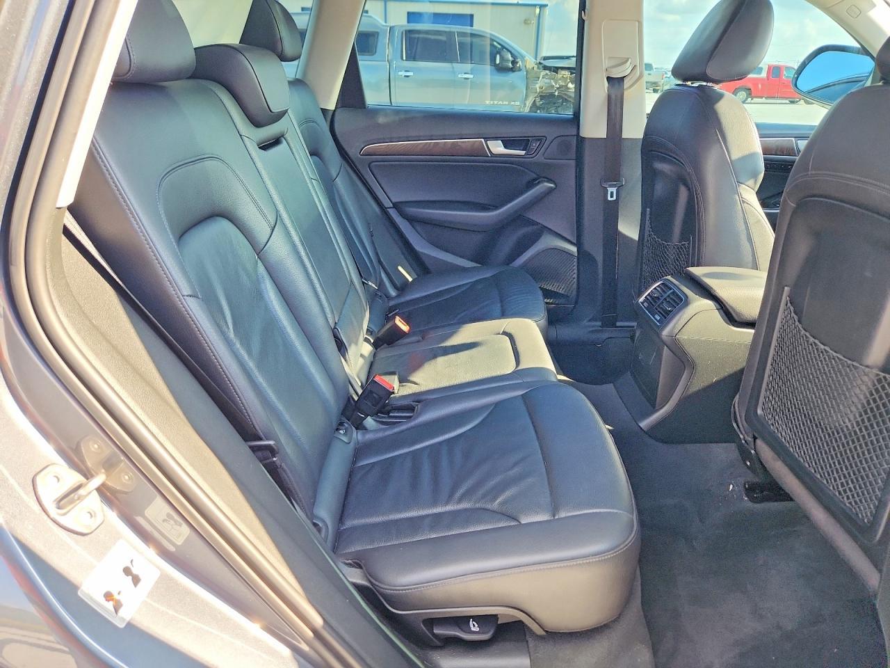 2014 AUDI Q5