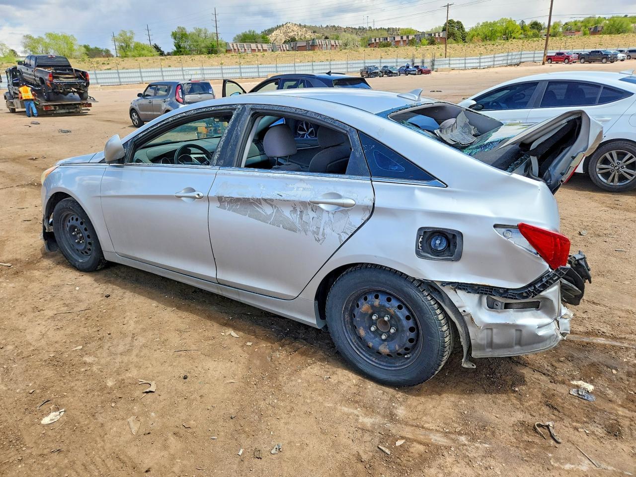 2011 HYUNDAI SONATA