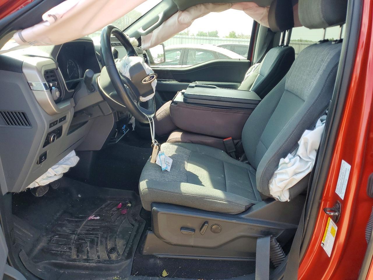 2023 FORD F-150 Lightning
