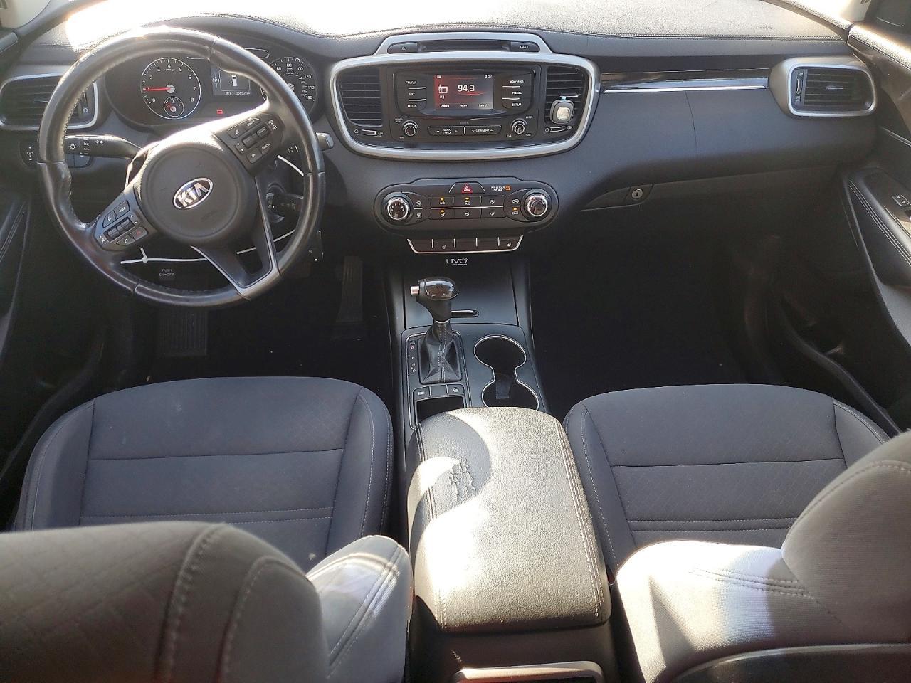2016 KIA SORENTO