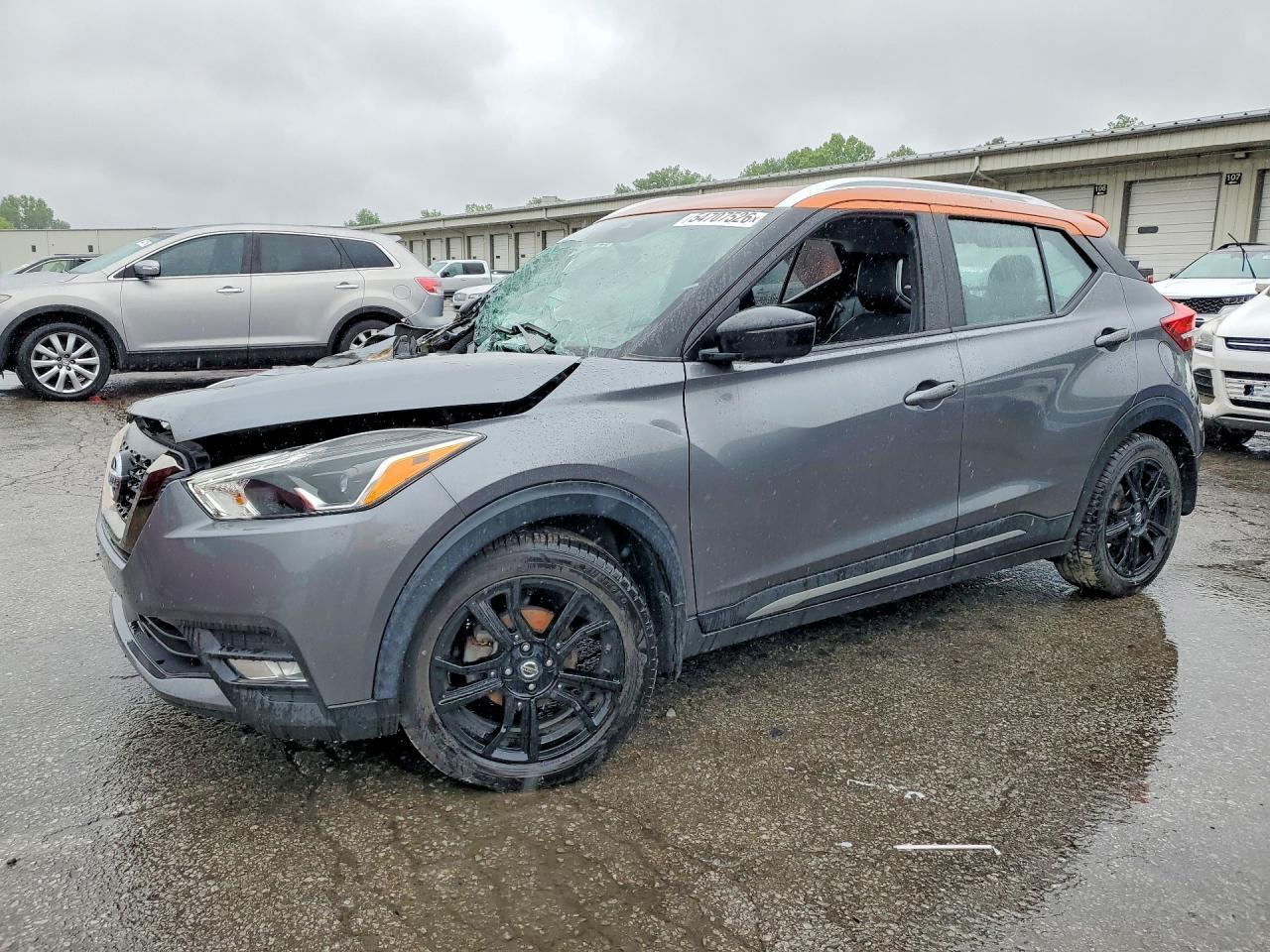 2020 NISSAN KICKS