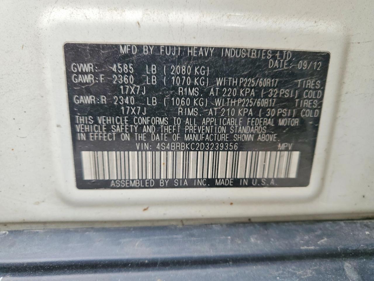 2013 SUBARU Outback
