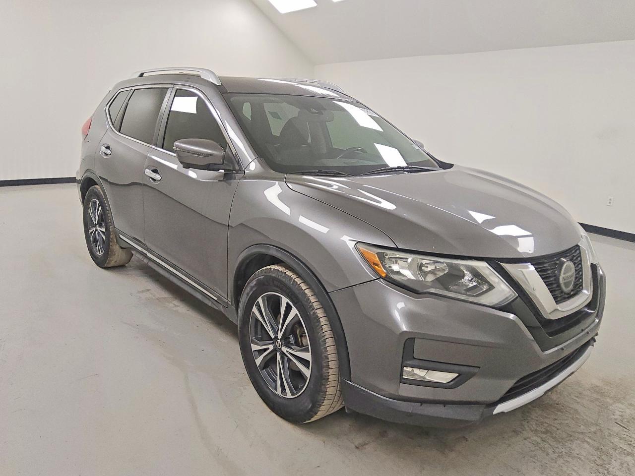 2018 NISSAN ROGUE