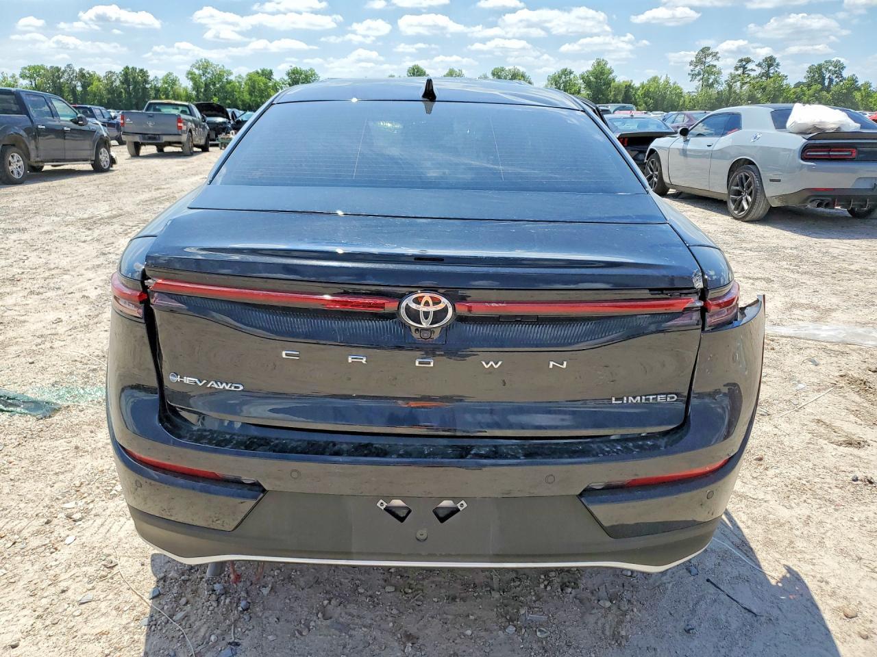 2026 TOYOTA Crown
