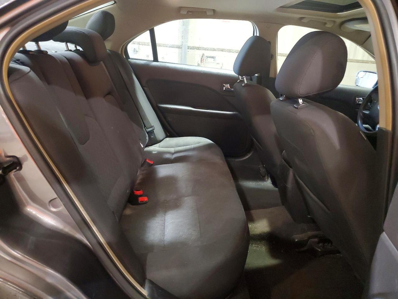 2011 FORD FUSION
