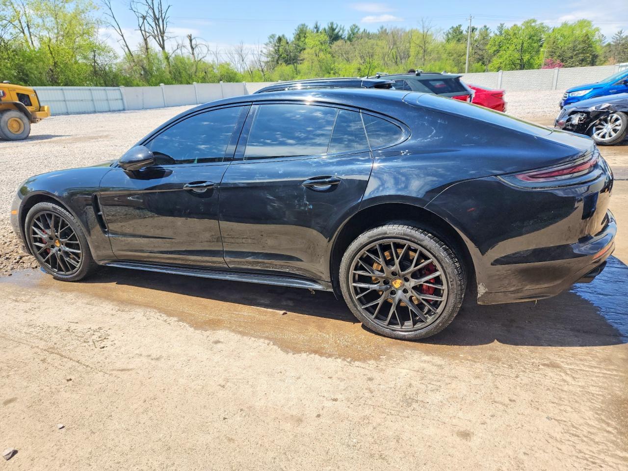 2018 PORSCHE Panamera