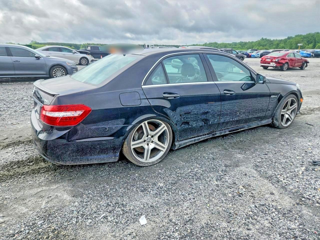 2011 MERCEDES-BENZ E-Class