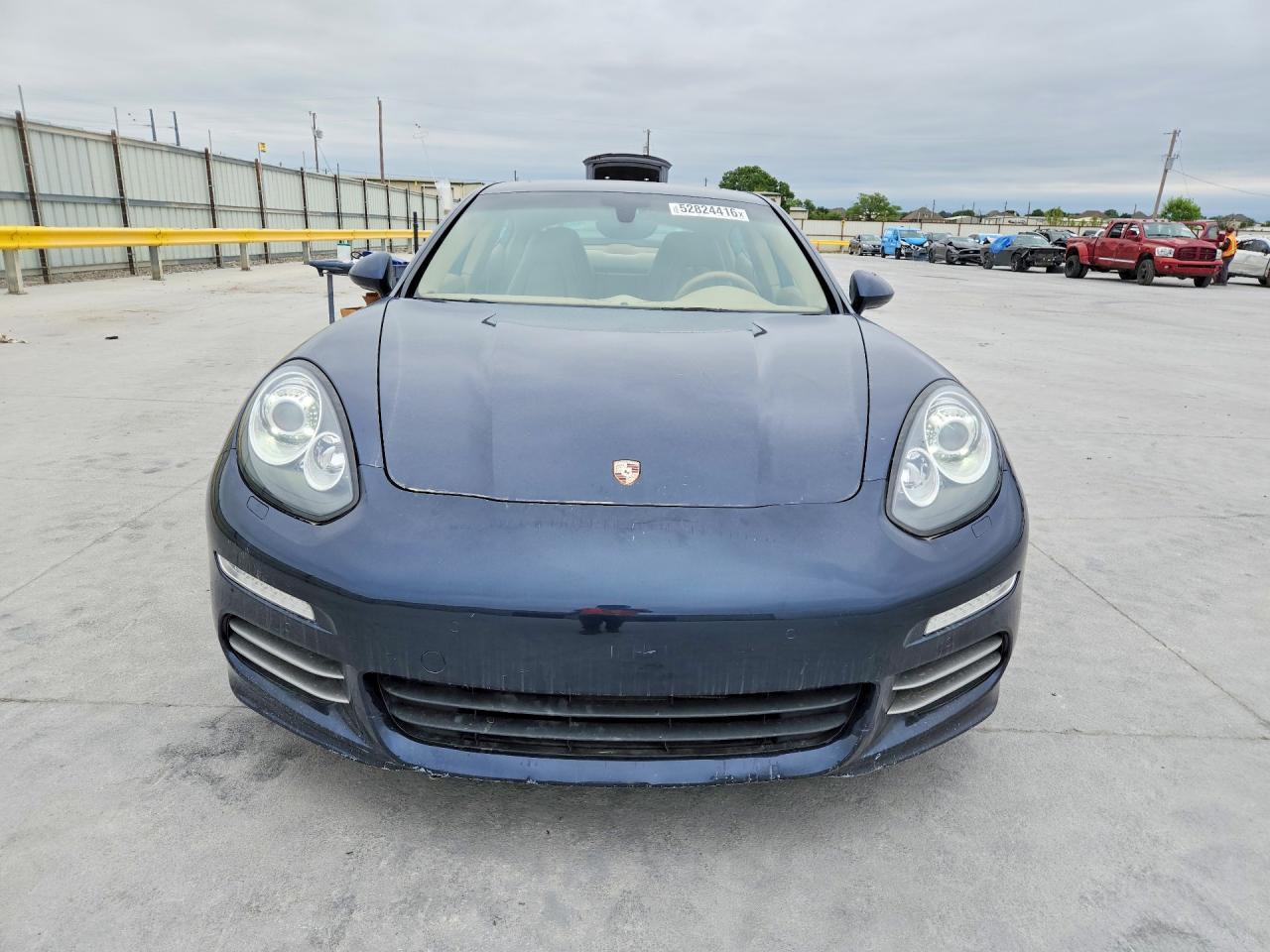 2014 PORSCHE Panamera