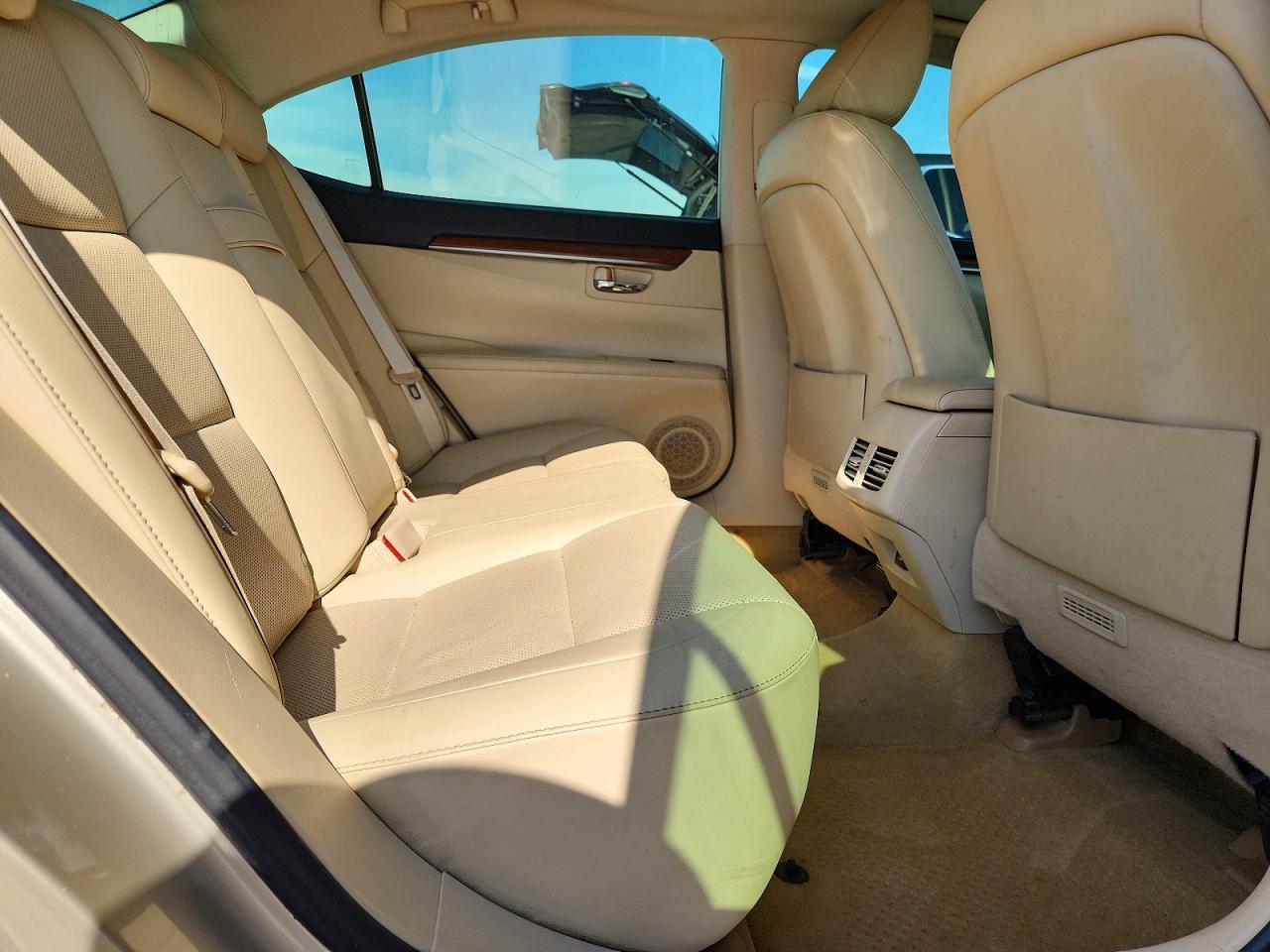 2014 LEXUS ES 300H