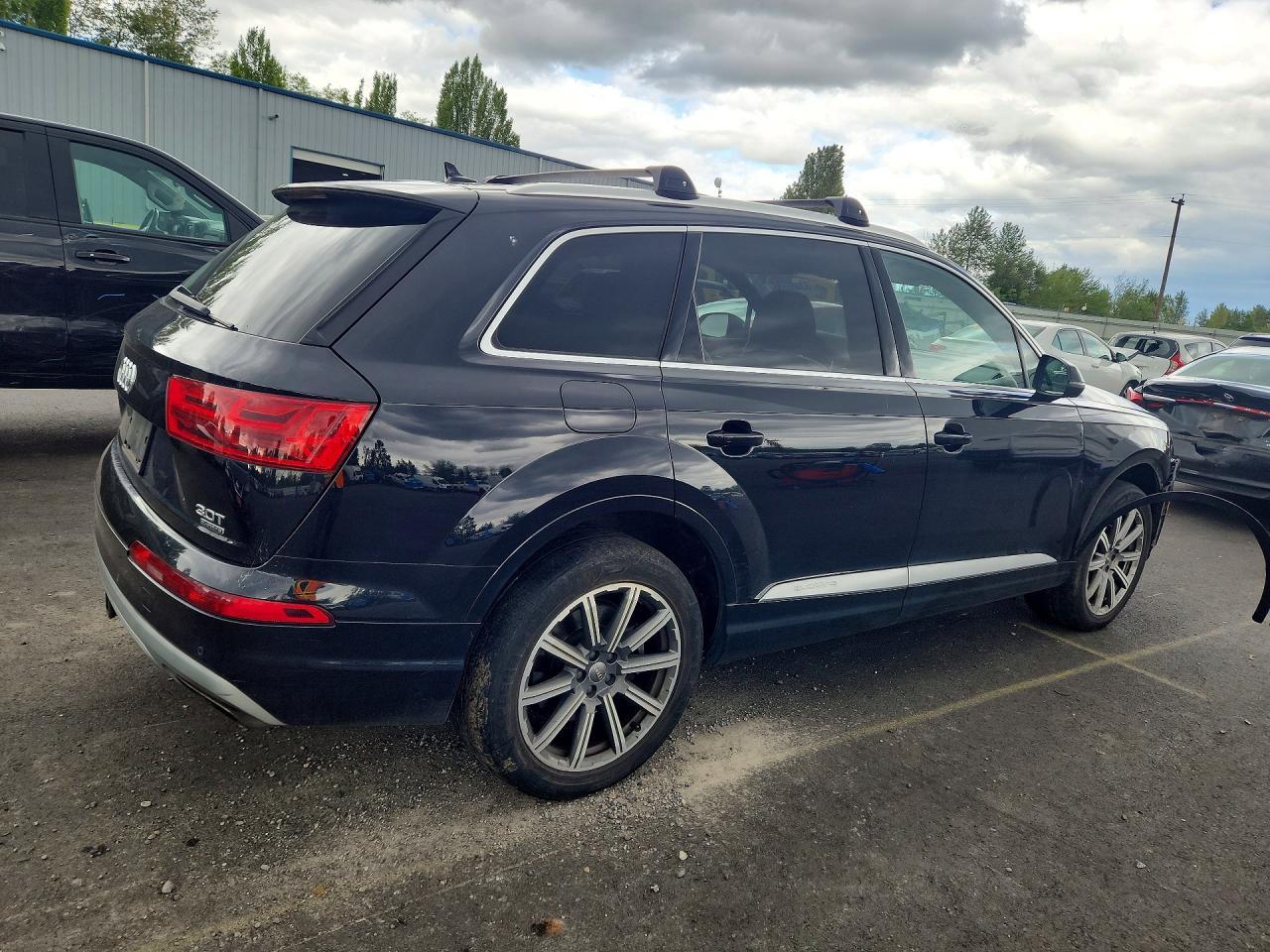 2017 AUDI Q7