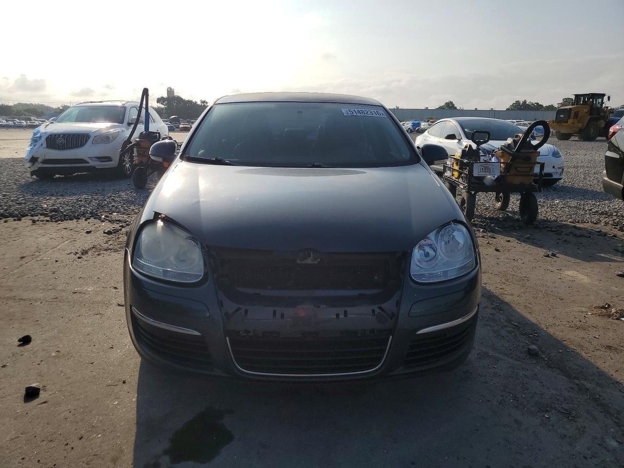 2010 VOLKSWAGEN JETTA