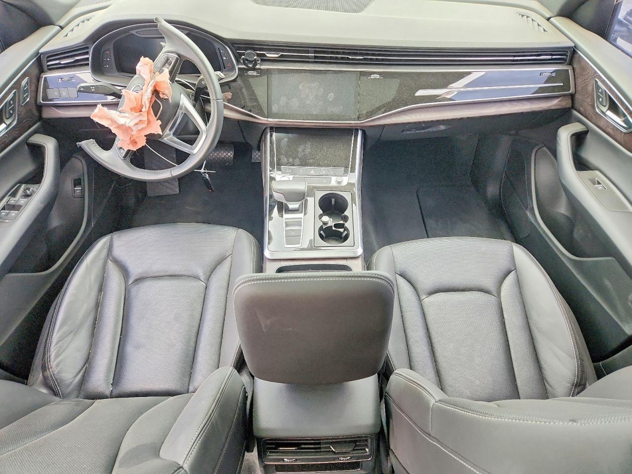 2019 AUDI Q8