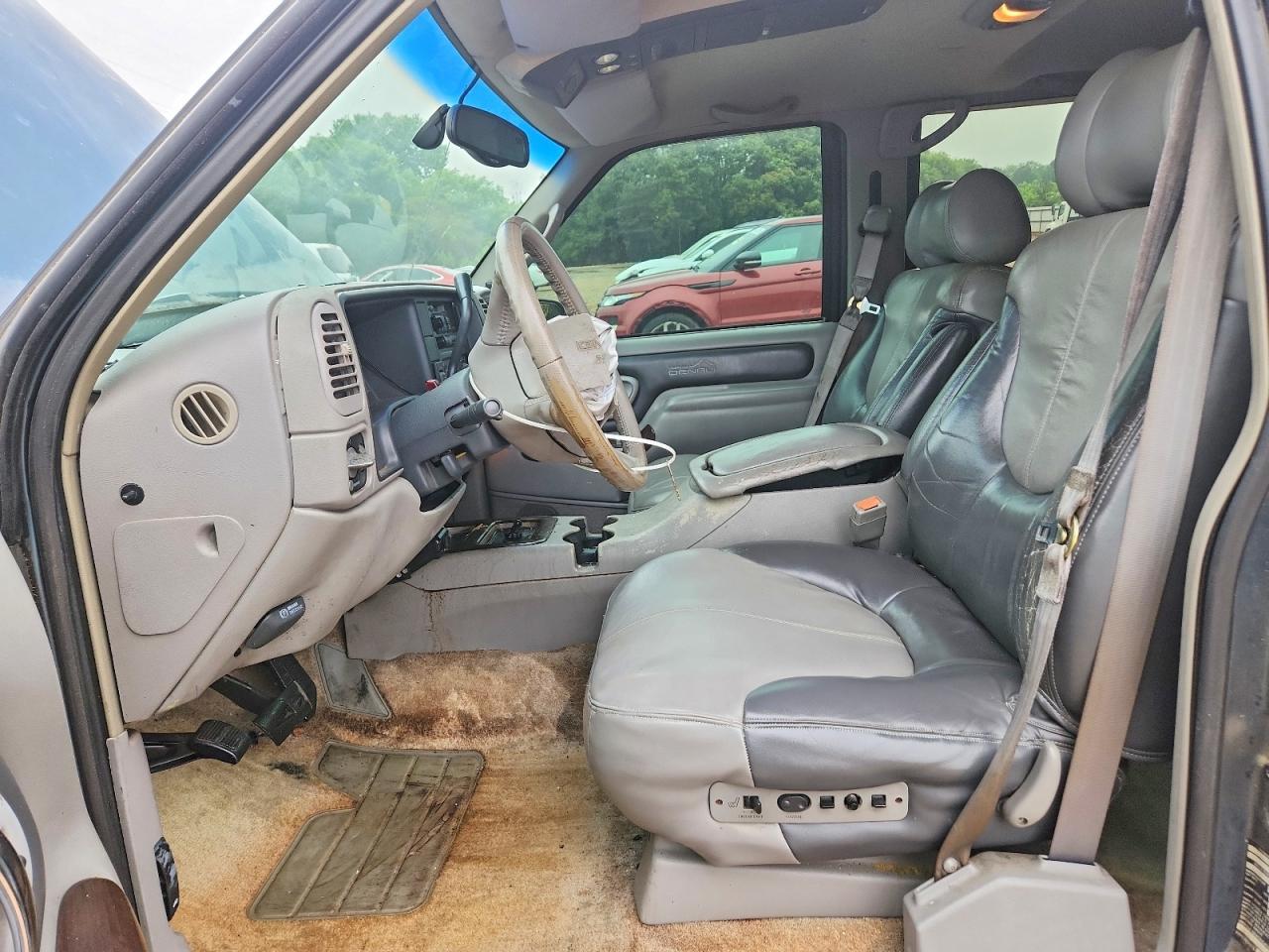 1999 GMC Denali