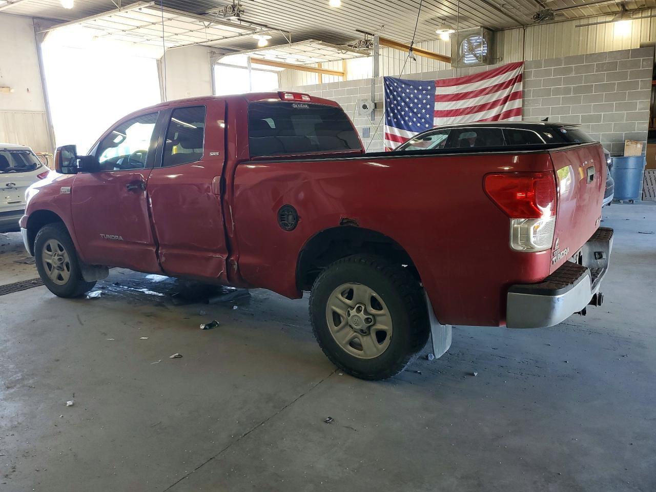 2011 TOYOTA TUNDRA