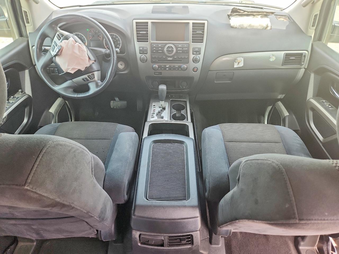 2015 NISSAN Armada
