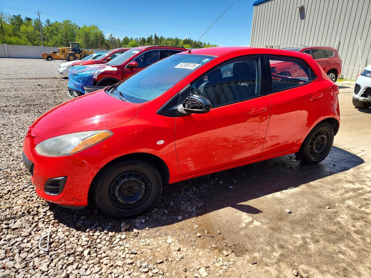 2014 MAZDA 2