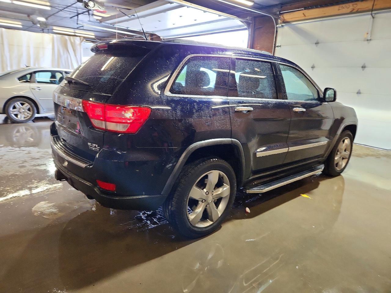 2011 JEEP Grand Cherokee