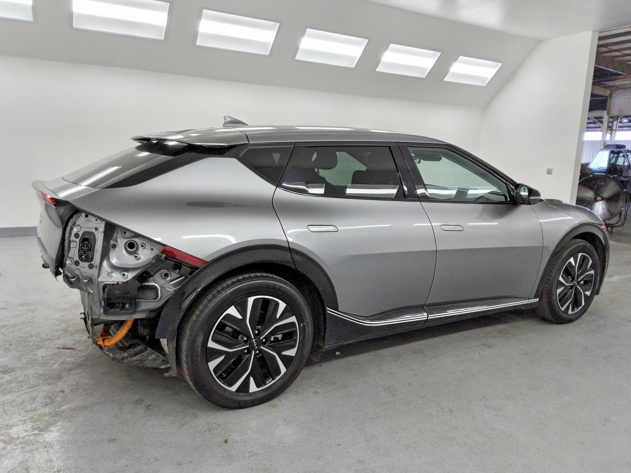 2024 KIA EV6