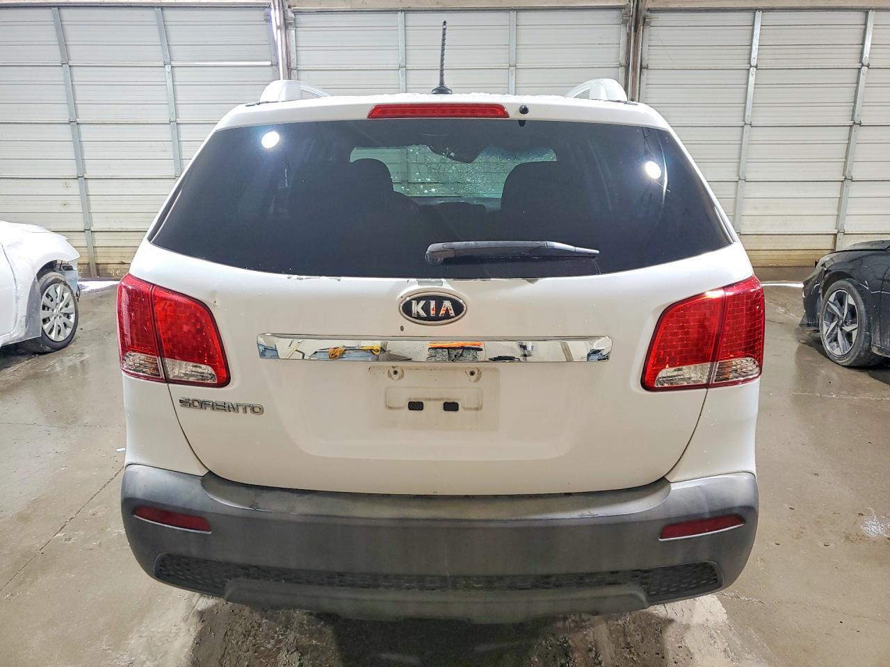 2011 KIA SORENTO