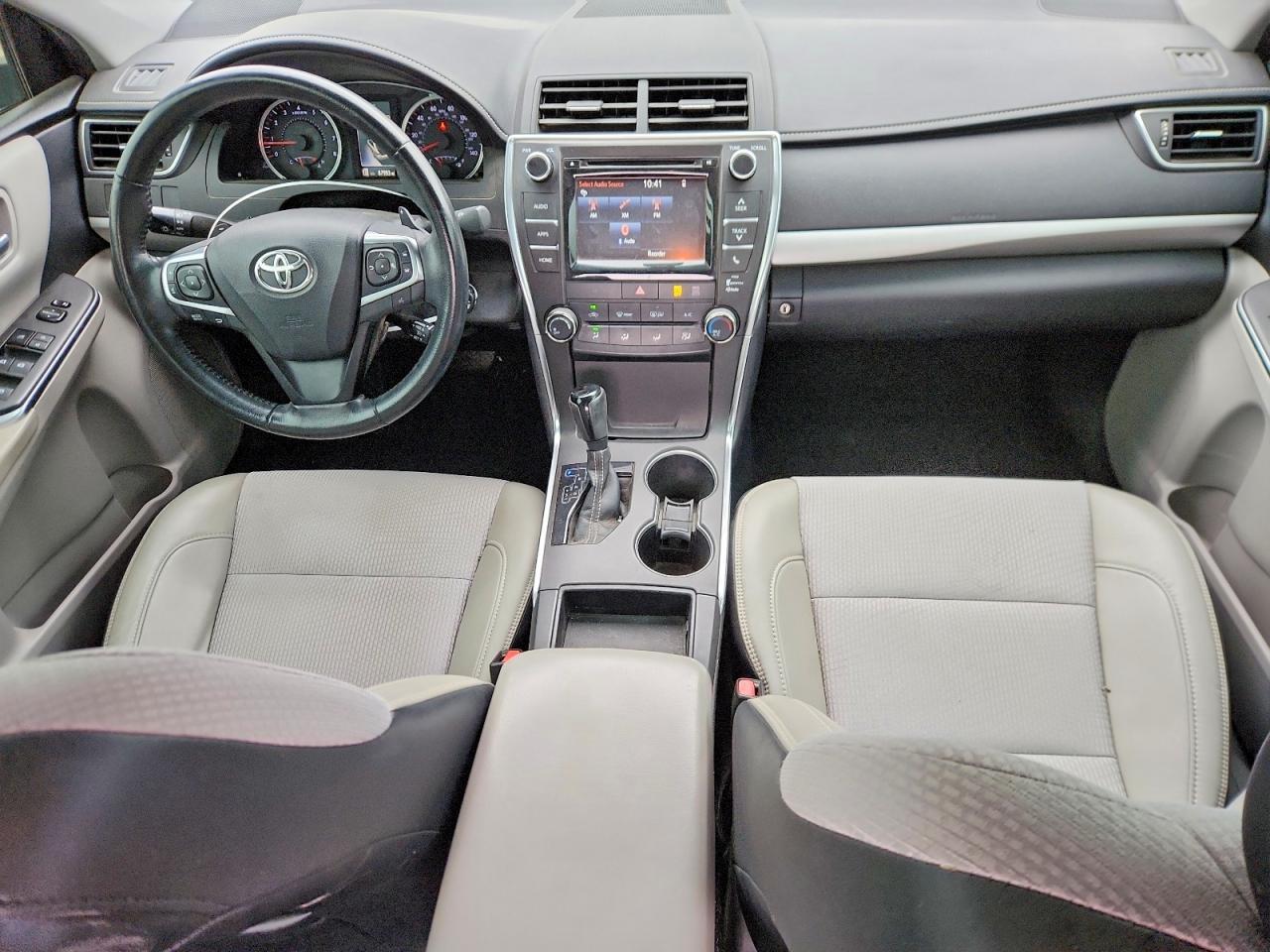 2016 TOYOTA CAMRY