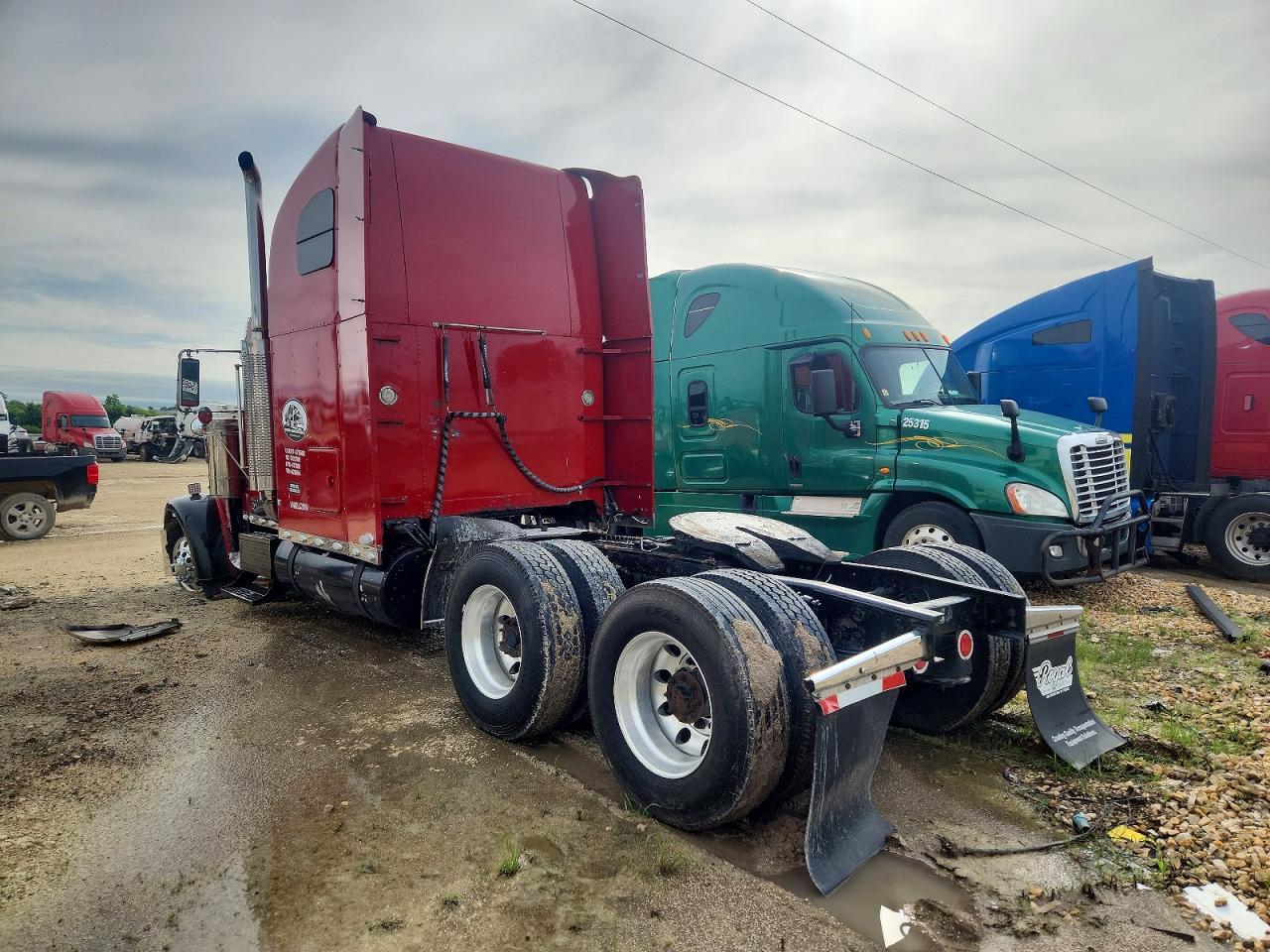 2002 FREIGHTLINER Fld120