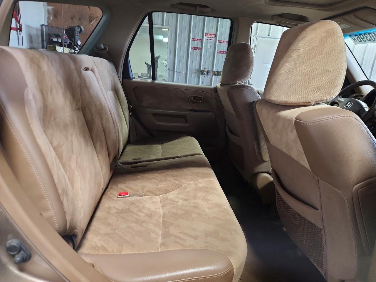 2004 HONDA CR-V