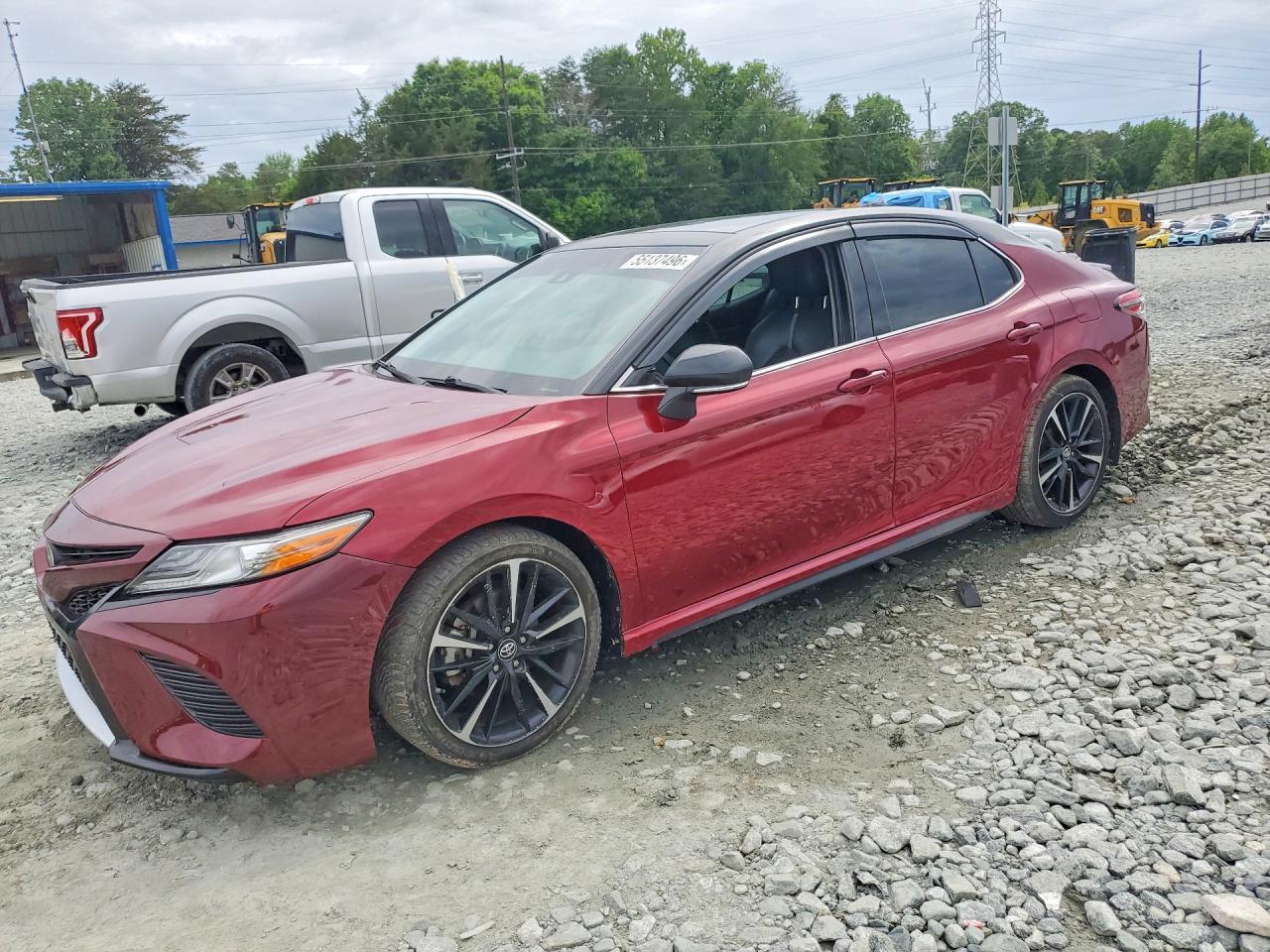 2018 TOYOTA CAMRY