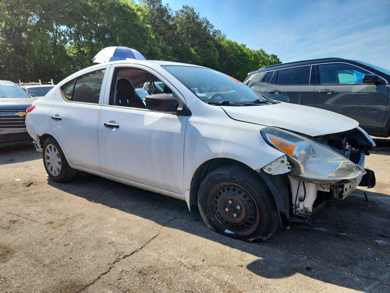 2018 NISSAN VERSA