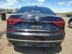 2017 VOLKSWAGEN Passat