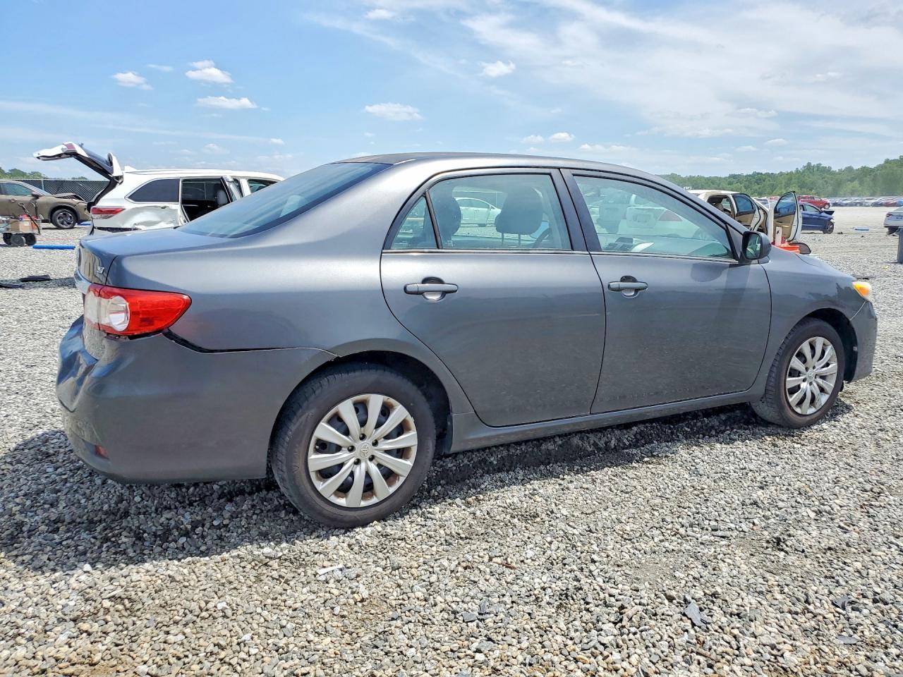 2012 TOYOTA COROLLA