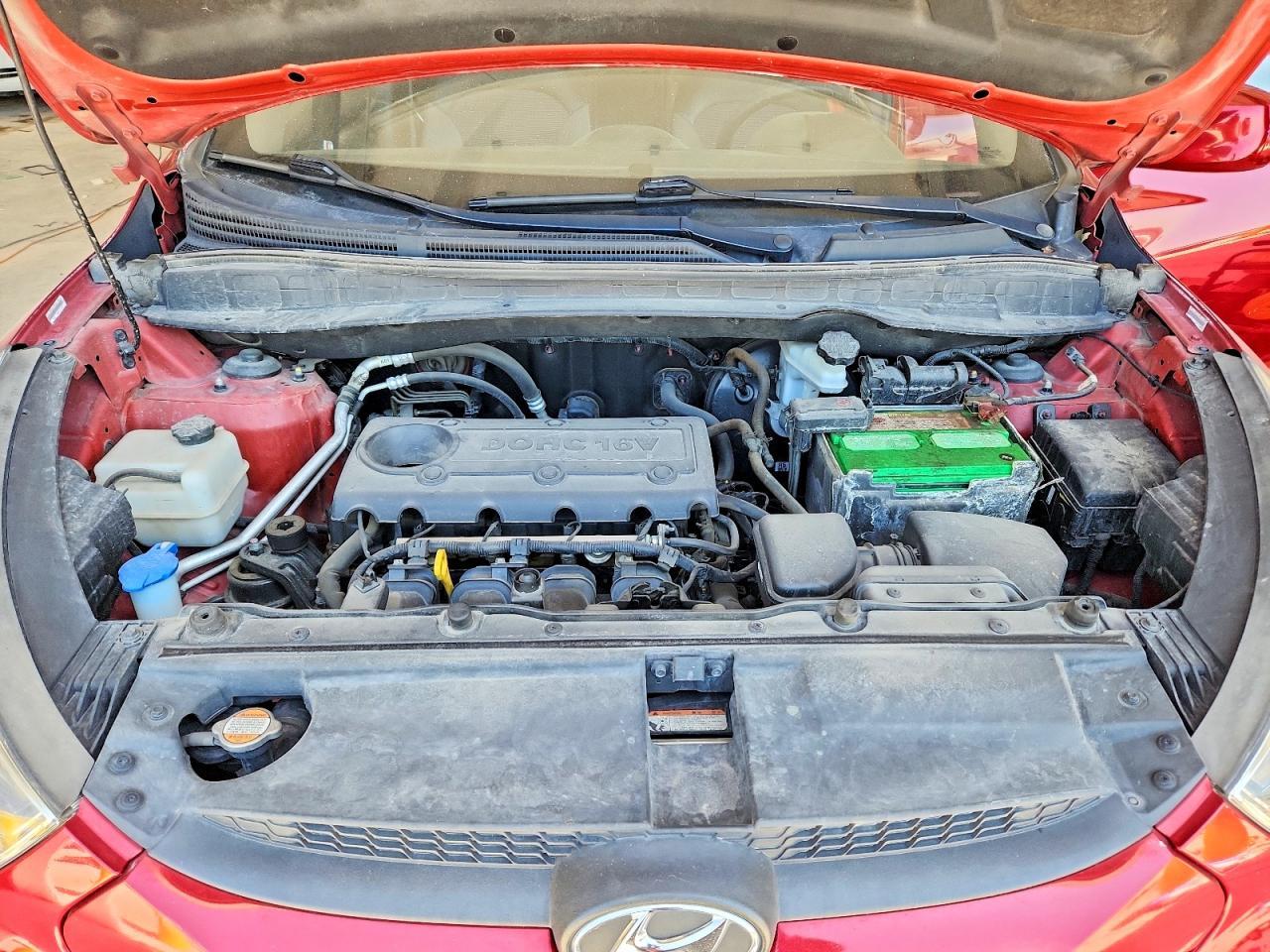 2011 HYUNDAI TUCSON
