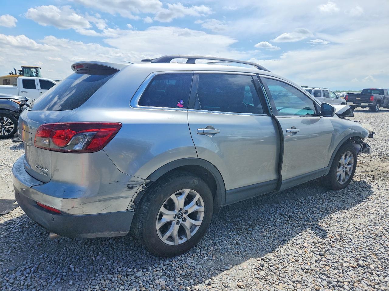 2015 MAZDA CX-9