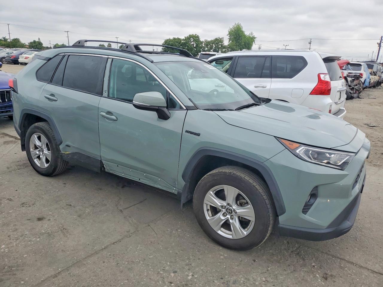 2021 TOYOTA RAV4