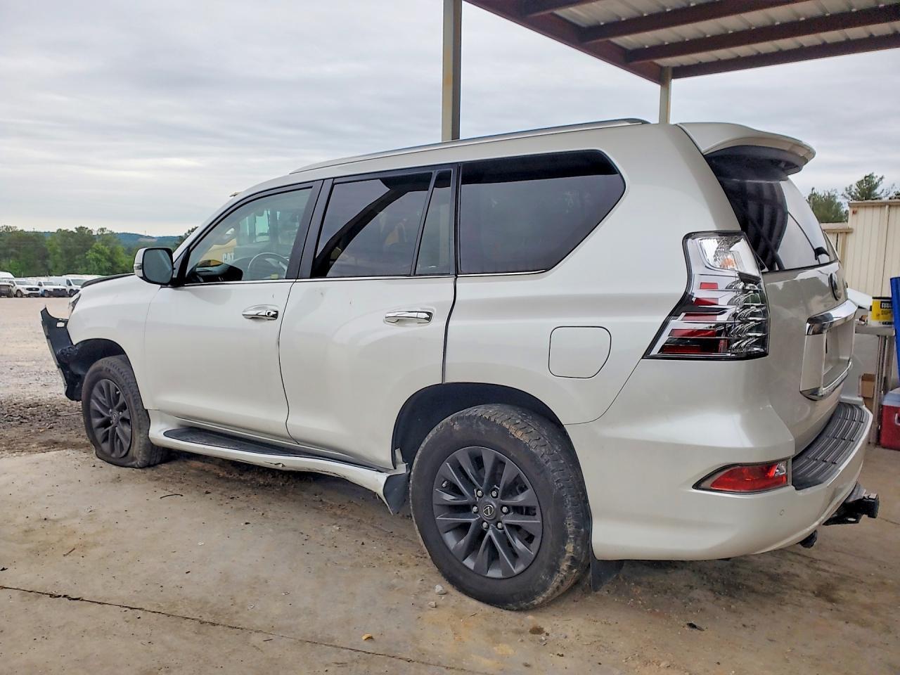 2023 LEXUS GX 460