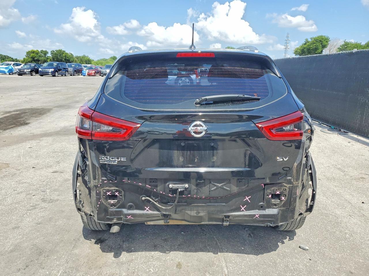 2021 NISSAN Rogue Sport