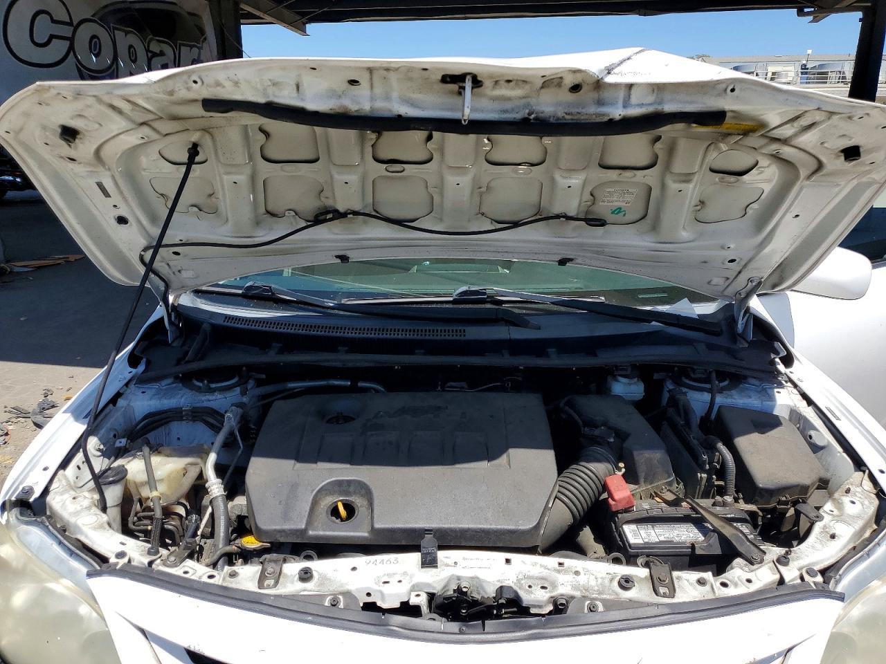 2011 TOYOTA COROLLA
