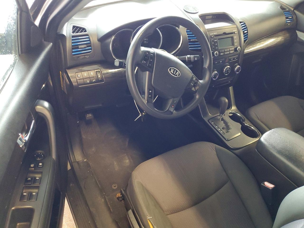 2011 KIA SORENTO